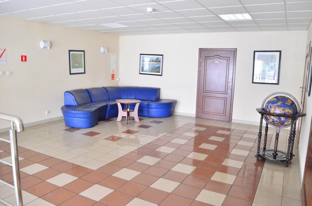 Hotel Mikorzyn Ślesin 외부 사진
